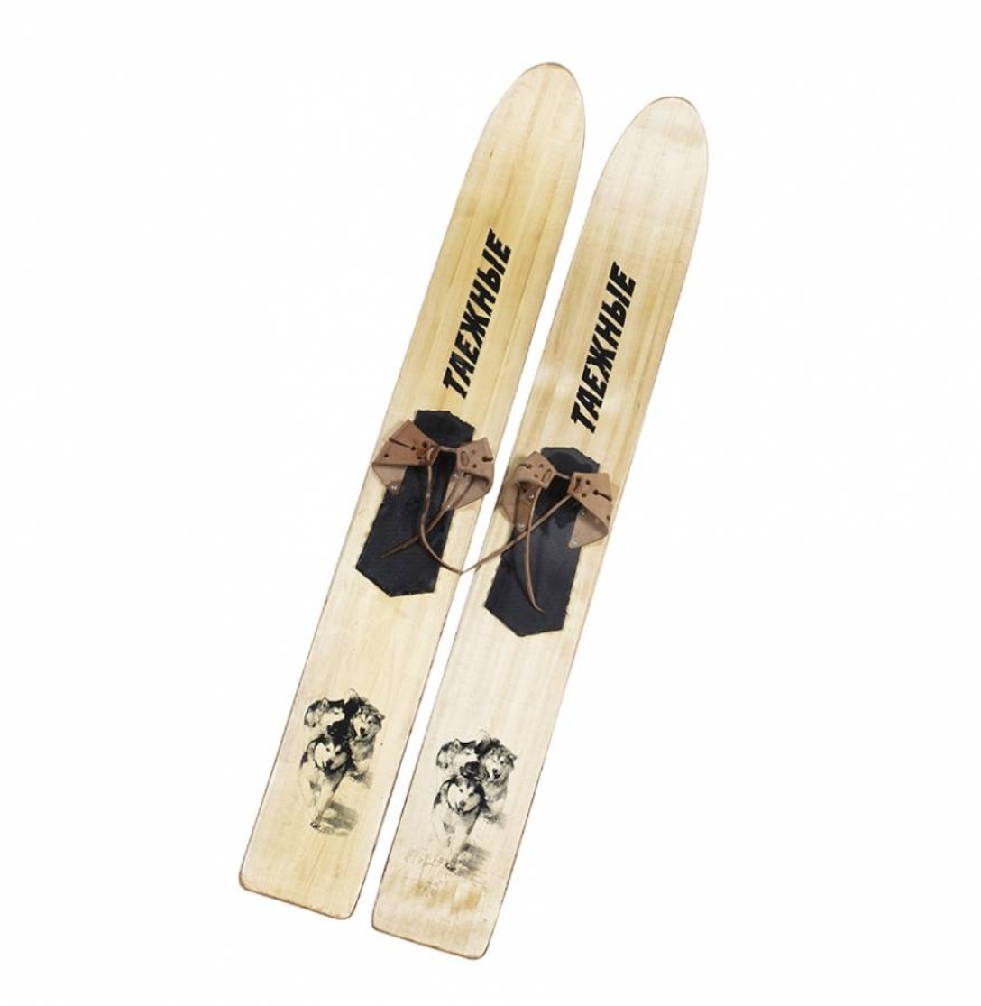 Охотничьи лыжи охотник тайга. Лыжи таежные 165х18см. Лыжи таежные деревянные. Лыжи охотничьи таежные маяк. Лыжи таежные деревянные.