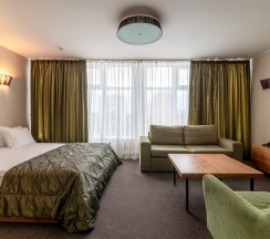 ЛЮКС в Охотник