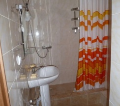 Четырёхместный семейный номер Standard в Солнечный бриз