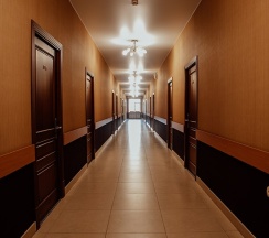 Большой стандарт (окнами во двор) в Brothershotel.ru