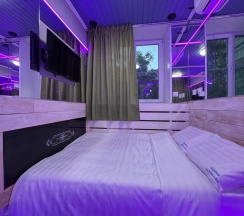 Двухместный номер Стандарт №8 двуспальная кровать в Gipnoz