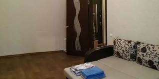 Сургут: Апартаменты Квартира на улице Ивана Захарова 12/1