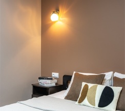 Улучшенный номер с 1 кроватью в Номера в Гатчине