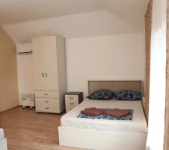 Четырёхместный номер Standard с видом на город в Момент силы