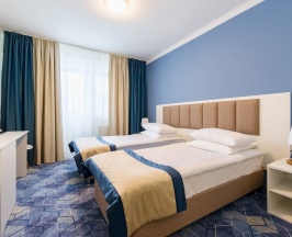 Двухместный номер Standard с балконом 2 отдельные кровати в RiverSide