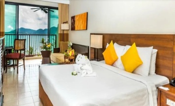 Люкс Deluxe в Panwa Beach Resort Phuket