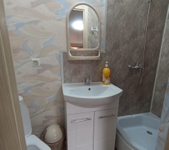 Стандартный семейный номер с 1 двуспальной и 2 односпальными кроватями в Гостевой дом