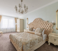 Версаль в GRAND HOTEL OKA Premium