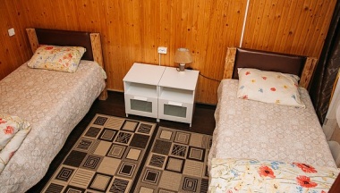 Номер люкс с 2 односпальными кроватями в Михайловское подворье