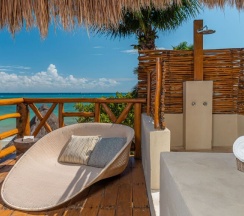 Двухместный Пентхаус двуспальная кровать в Shangri-la Caribe Beach Village Resort