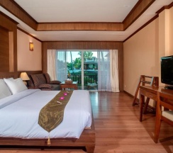 Двухместный номер Deluxe двуспальная кровать в Aloha Resort