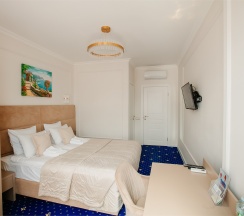 STANDART KING ROOM в Люмьер