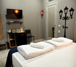 Стандарт 2-х местный (ДАБЛ) одна двуспальная кровать в Астонит