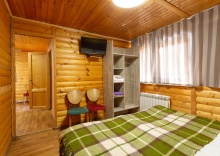 4-местное шале премиум в Allure Lodge