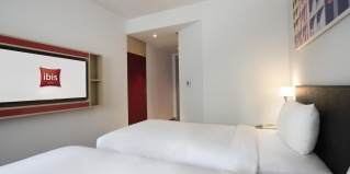 Пхра-Прадэнг: Отель Ibis Bangkok Sukhumvit 24
