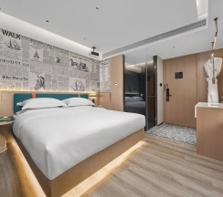 Двухместный номер Deluxe (двуспальная кровать) в Lan Wan International Hotel
