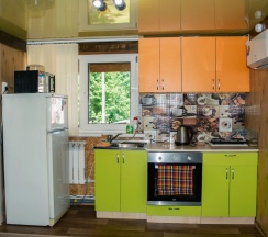 Студия с балконом и с красивым видом из окна в Манжерок