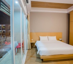 Трёхместный номер Deluxe в Casa de Coral Phuket