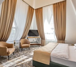 Вилла Монополь в Монополь