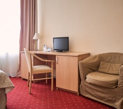 Стандарт Улучшенный с двуспальной кроватью в Центральный by USTA Hotels