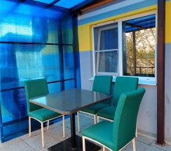 СТАНДАРТ с отдельным входом и ТЕРРАСОЙ в MaxxRoyal