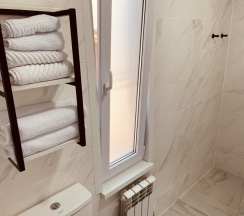 Семейный  двухкомнатный номер в Алёлин лес