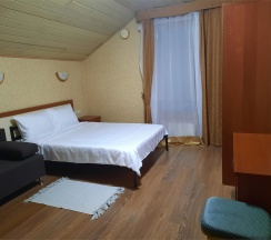 Коттедж 5тикомнатный в Lifar