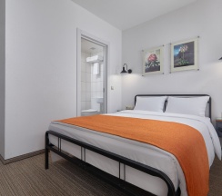 Стандарт в Цветной бульвар