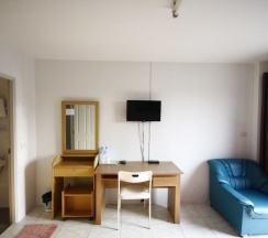Двухместный номер Standard с балконом двуспальная кровать в Happy House Bangsaen
