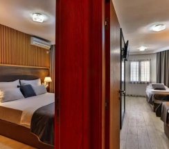 Двухместный семейный люкс (двуспальная кровать) в Villa Dvor Kornic