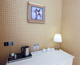 Первая категория  с большой кроватью (Double Room) в Cascade