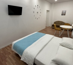 3-местные 1-комнатные апартаменты студия в Баринн