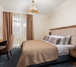 Комфорт с балконом в Nizza