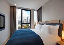 Четырёхместный люкс с 2 комнатами в Staybridge Suites Bangkok Thonglor, an IHG Hotel