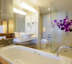 Двухместный полулюкс oceanfront двуспальная кровать в Katathani Phuket Beach Resort