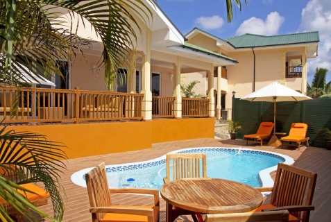 Виктория: Отель The Palm Seychelles