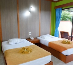 Двухместный номер Superior 2 отдельные кровати в Karon Village Hotel