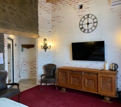 Комната в замке с одной кроватью и ванной в Валерия