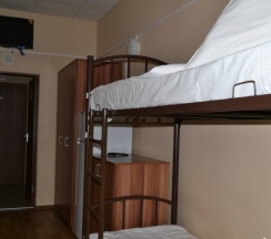 Кровать в общем номере (женский номер) в Дом и точка