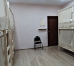 односпальная кровать в мужском номере 24 кв.м. в Большой Казачий