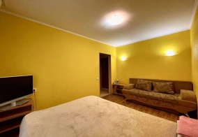 Апартаменты Апартаменты на улица Парижской Коммуны, 42А в Красноярском крае