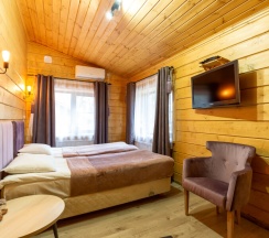 5. Стандартный номер с двуспальной кроватью или двумя односпальными в Усадьба Маанселька