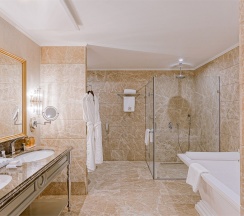 Джуниор Сюит Премьер в Tsar palace luxury hotel