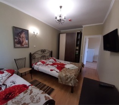 2-х комнатный улучшенный в Райский уголок