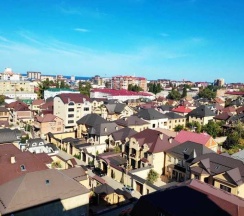 М.Горького 85Б. 2-комн.кв., 10-этаж, 126 в АнтиОтель