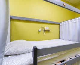 №8 Жёлтая (Общая комната на 4 человек) в Дип Слип