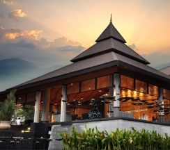 Люкс с видом на горы в The Greenery Resort Khao Yai