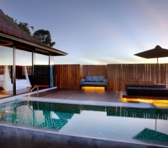 Двухместная Pool Villa oceanfront двуспальная кровать в Silavadee Pool Spa Resort