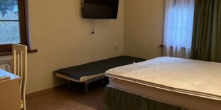Пицунда: Коттедж Черноморская Ривьера