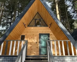 А-Фрейм 1 с красивым видом из окна в Wood palace